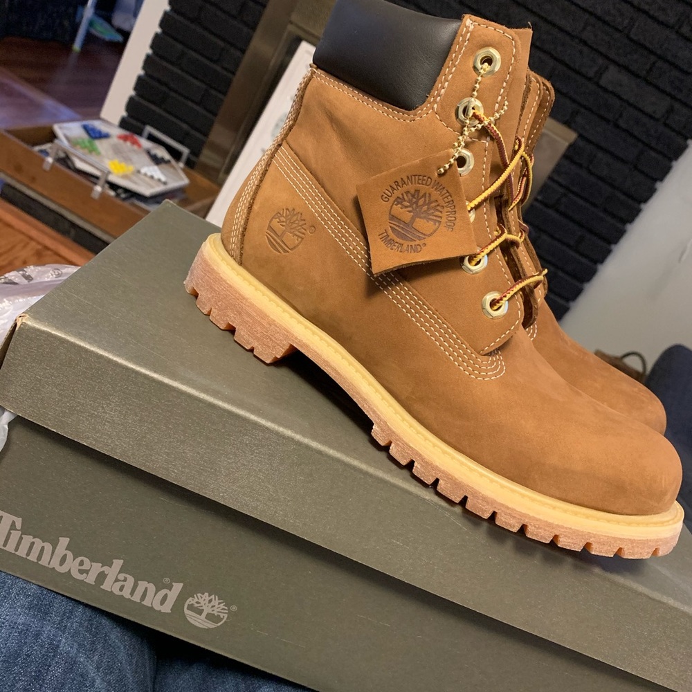 Women’s Timberland 6 inch Premium waterproof boots